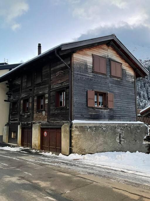 La Grange A Coco Avec Jacuzzi Villa Bourg Saint Pierre Bagian luar foto