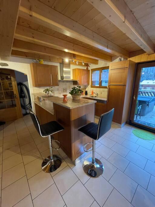 La Grange A Coco Avec Jacuzzi Villa Bourg Saint Pierre Bagian luar foto